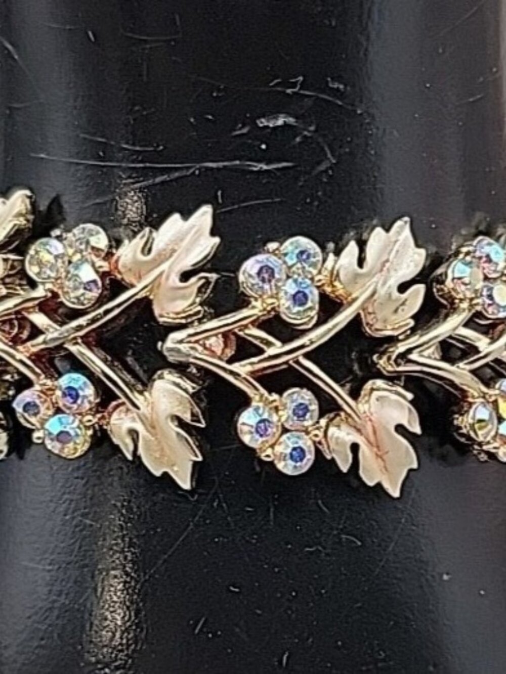 Coro Pegasus Floral Link Bracelet Enamel Aurora Borealis Rhinestones Vtg 7"